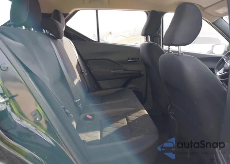 2020 Nissan Kicks Sv Xtronic Cvt z USA, uszkodzony, nr VIN 3N1CP5CV8LL550876